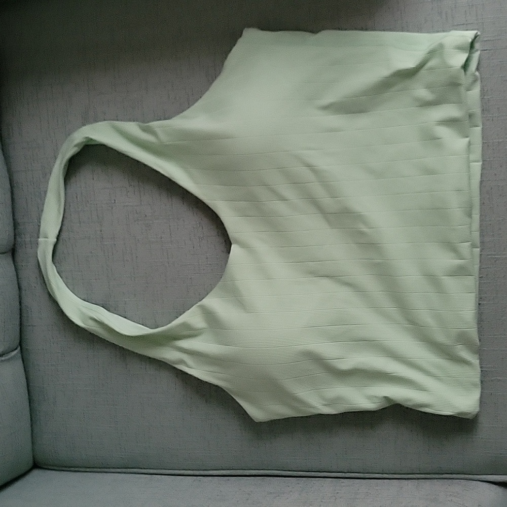 Klassy Network halter crop